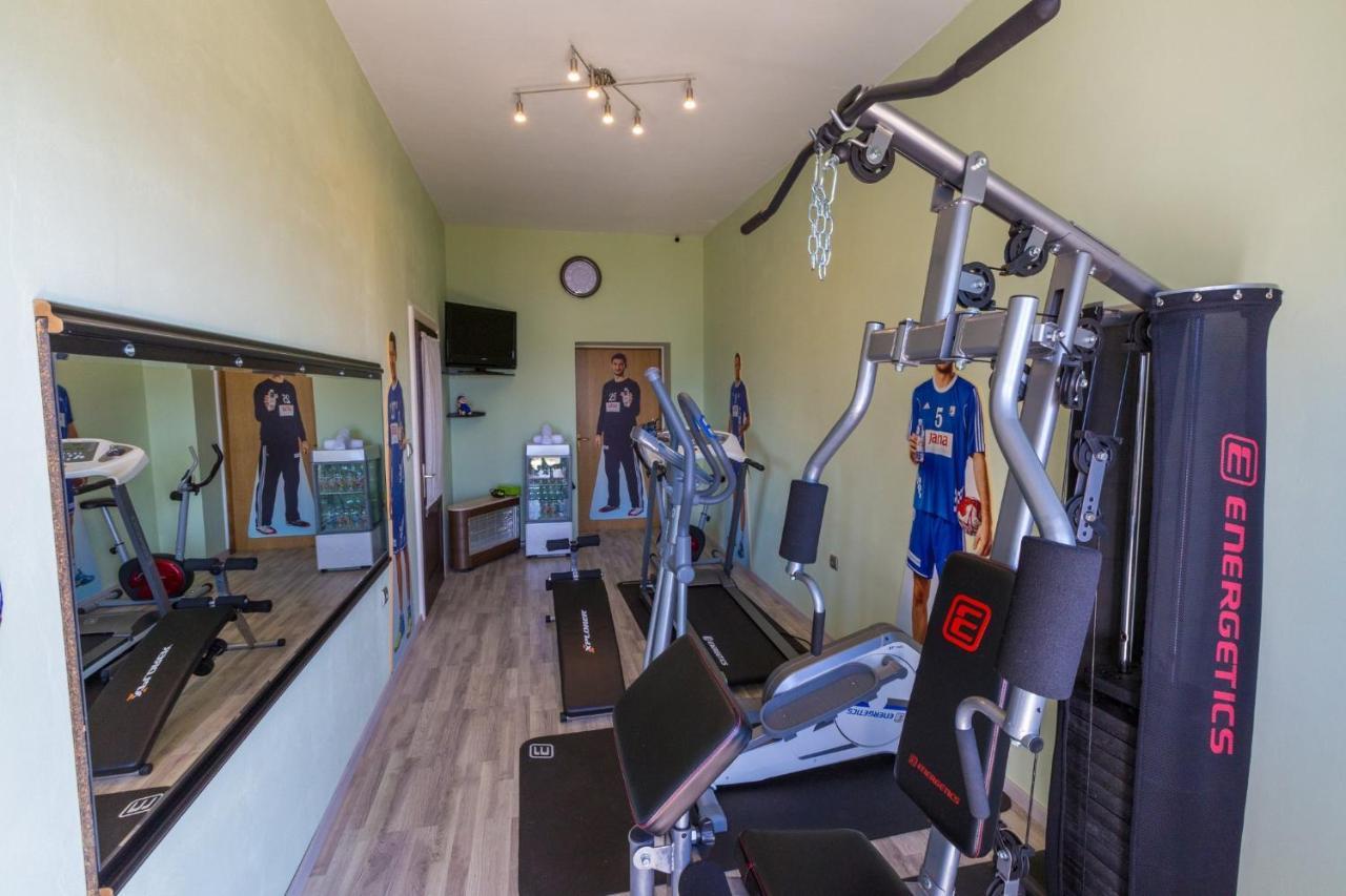Stupar Apartment Crikvenica Bagian luar foto