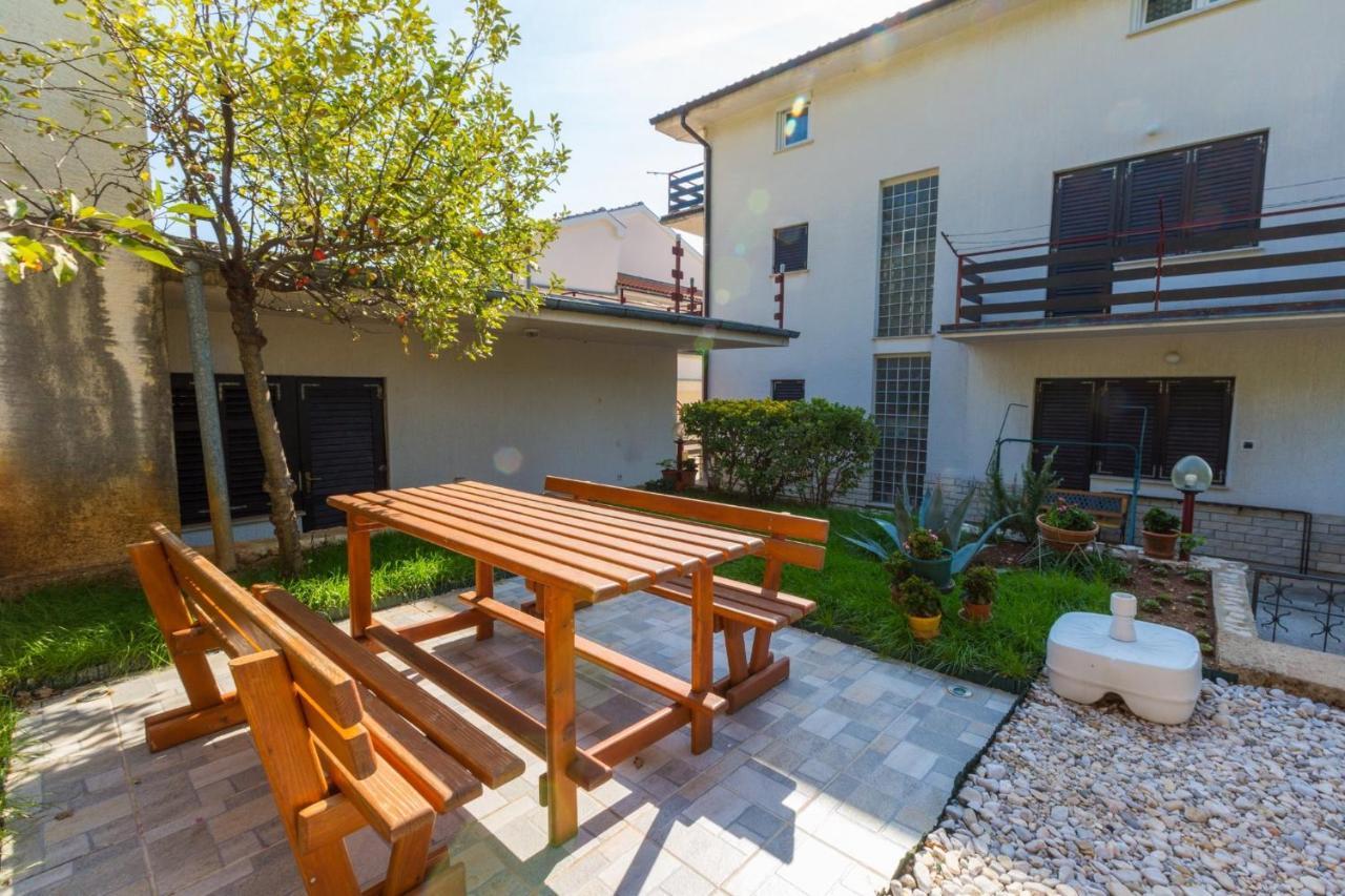 Stupar Apartment Crikvenica Bagian luar foto