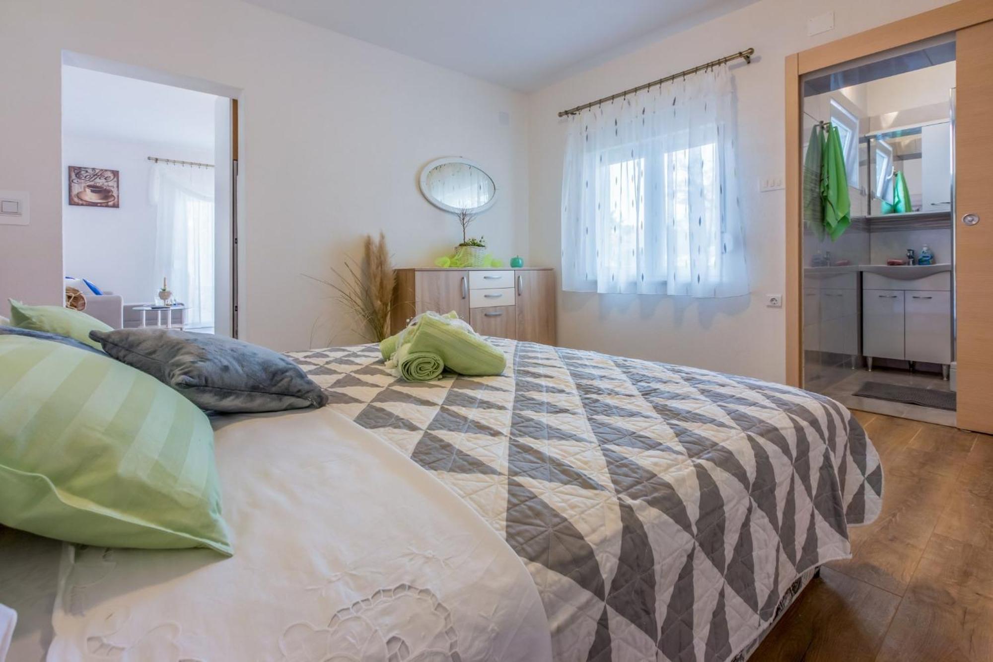Stupar Apartment Crikvenica Ruang foto