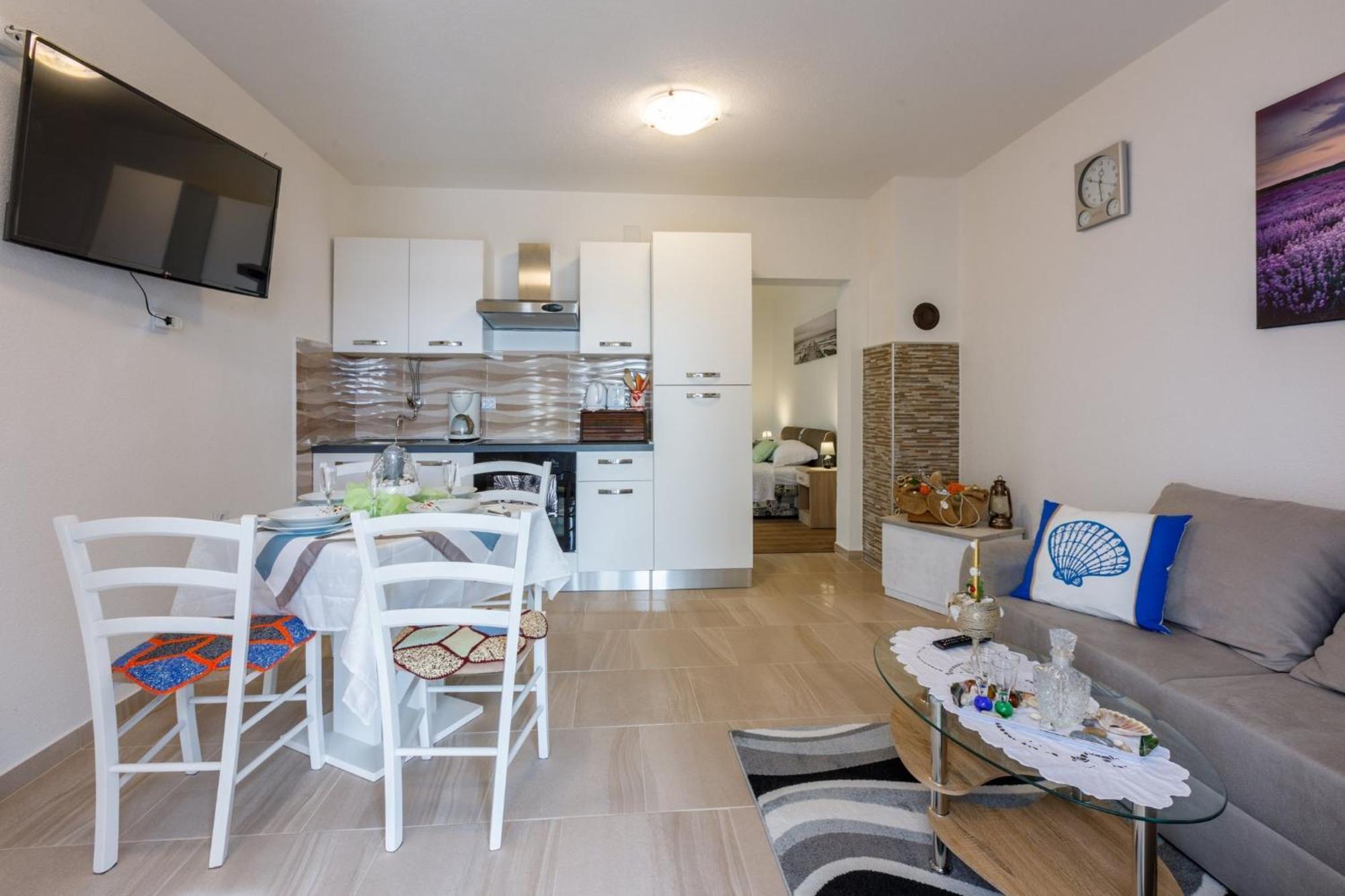 Stupar Apartment Crikvenica Ruang foto